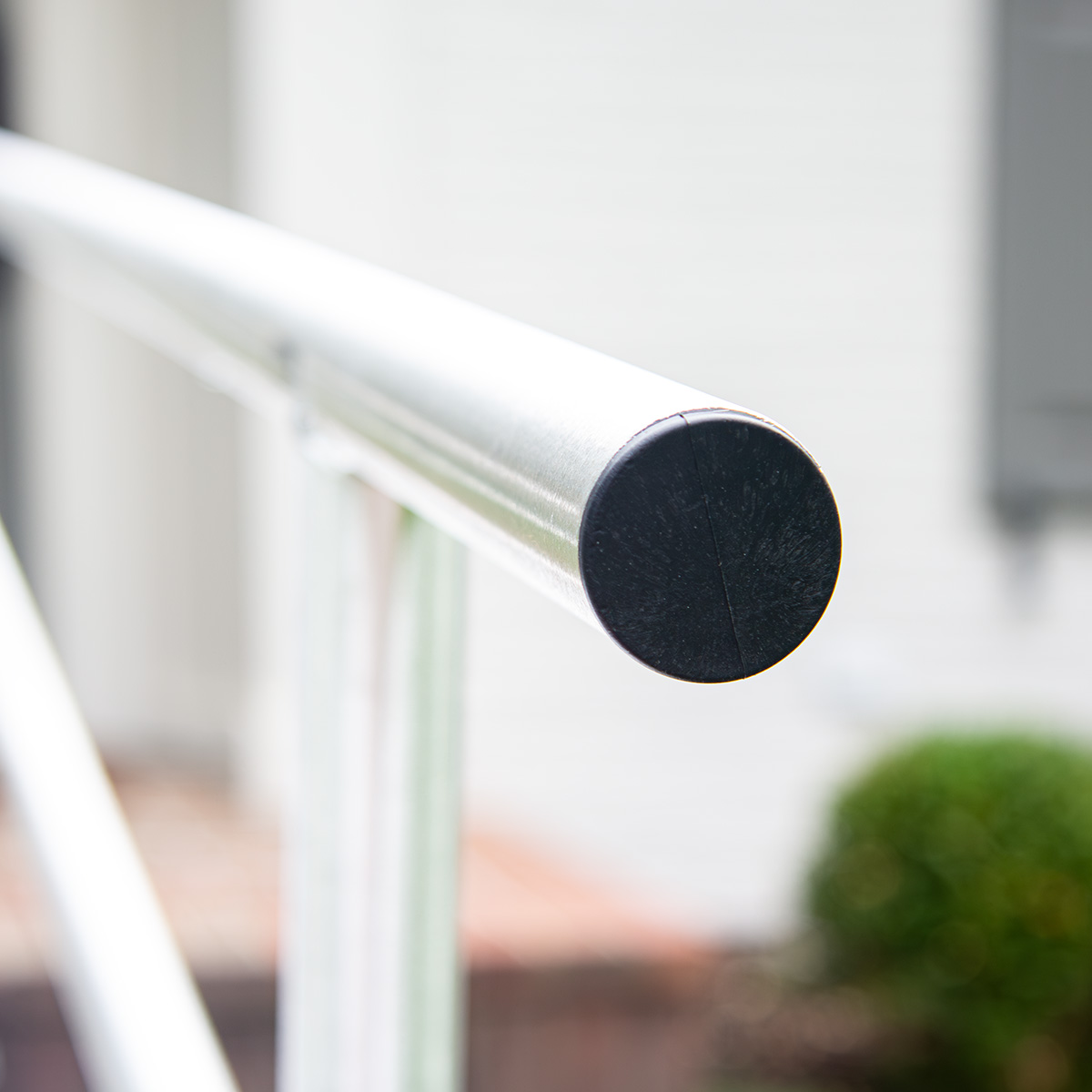 Rampit USA handrail with post cap.